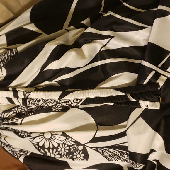 Chic perfect condition Cole of Calif  maxi dress ready for spring gathering. - Picture 7 of 7